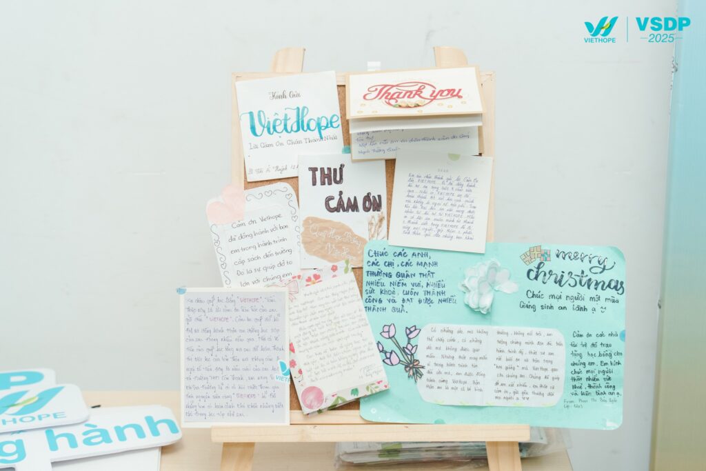 Những lời cảm ơn gửi đến VietHope từ các thế hệ sinh viên đồng hành
